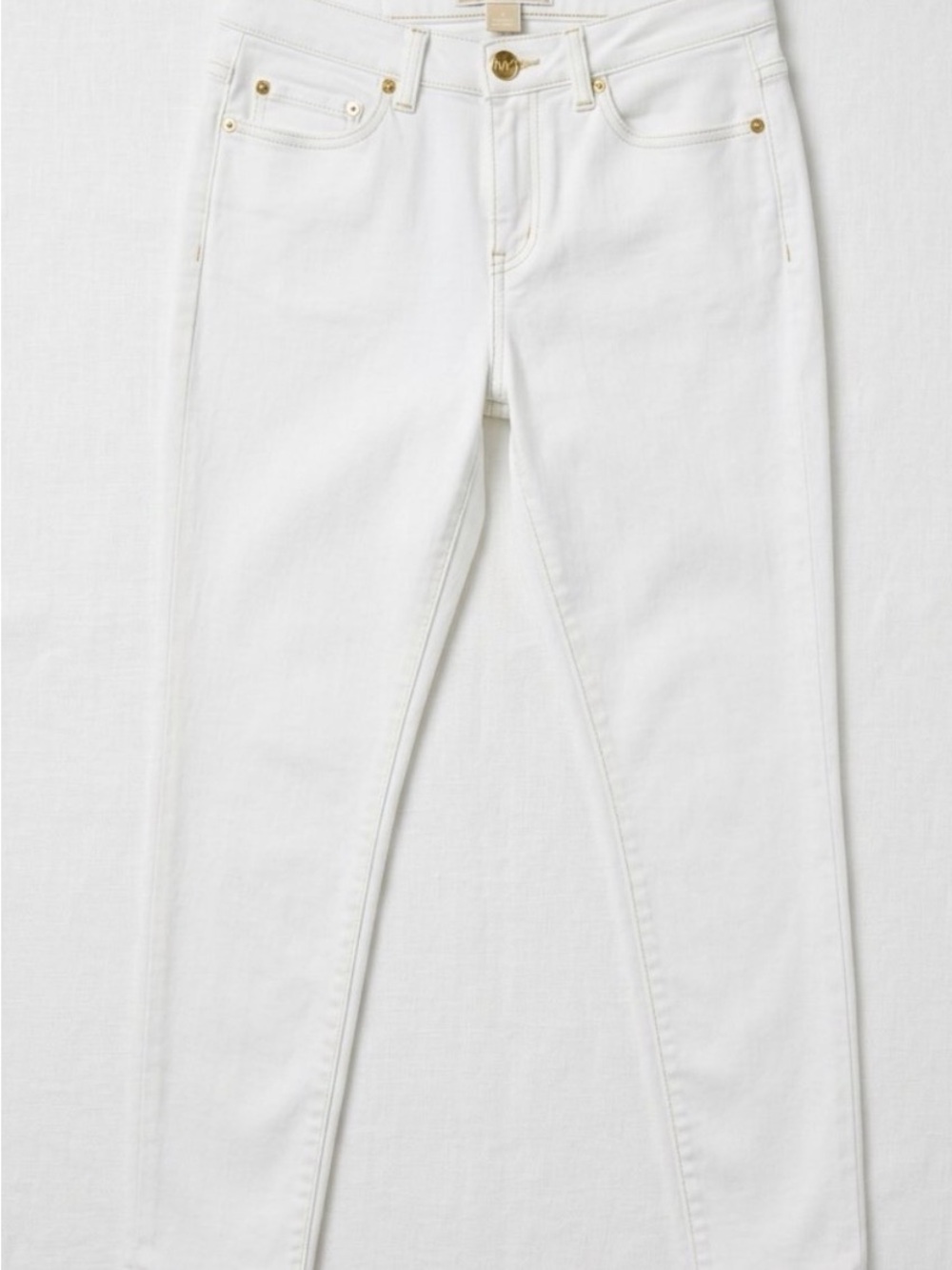 Size 8P Selma skinny Michael Kors White Jeans with Gold Hardware 26” inseam crop